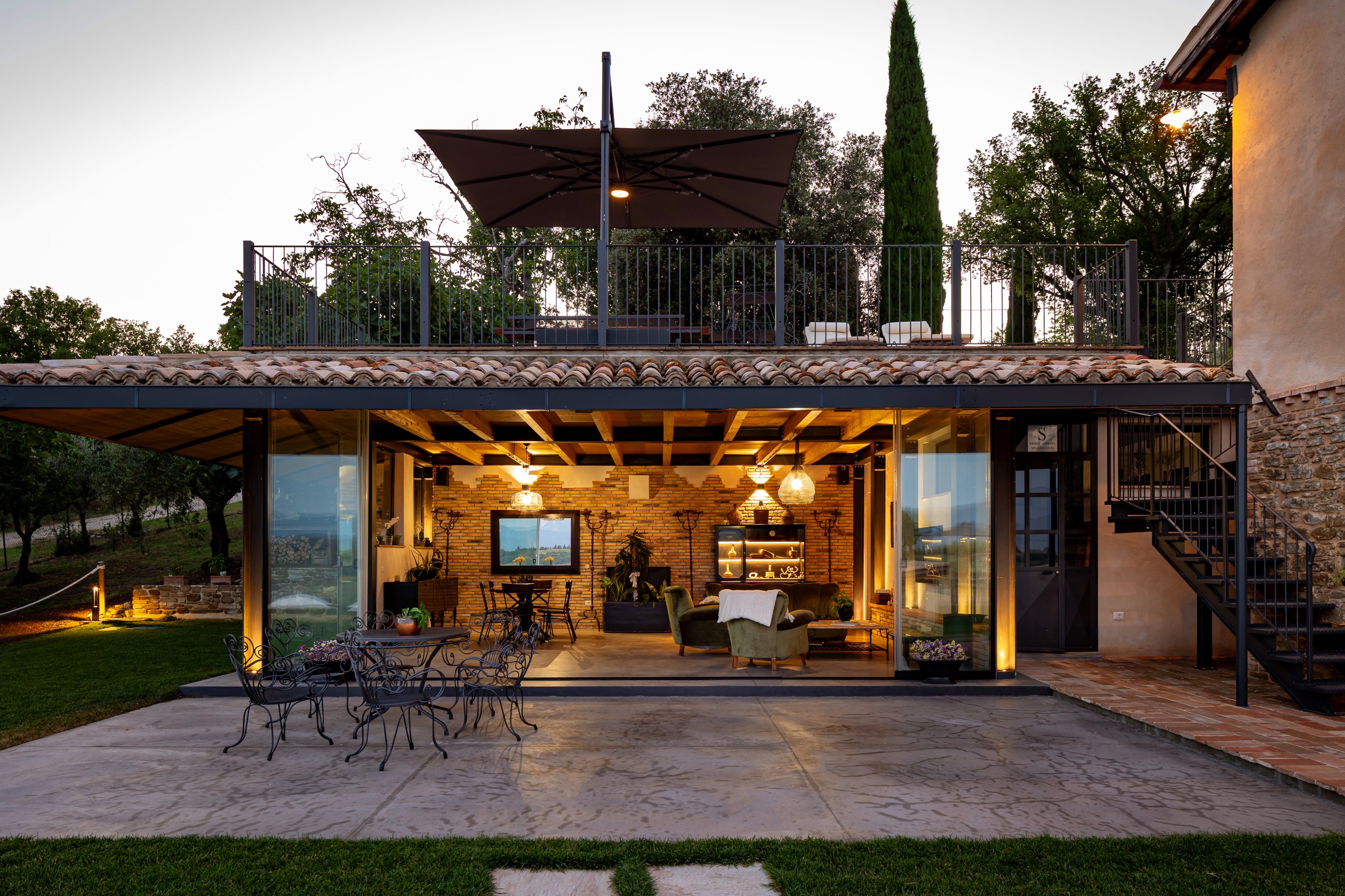 La sala living al tramonto